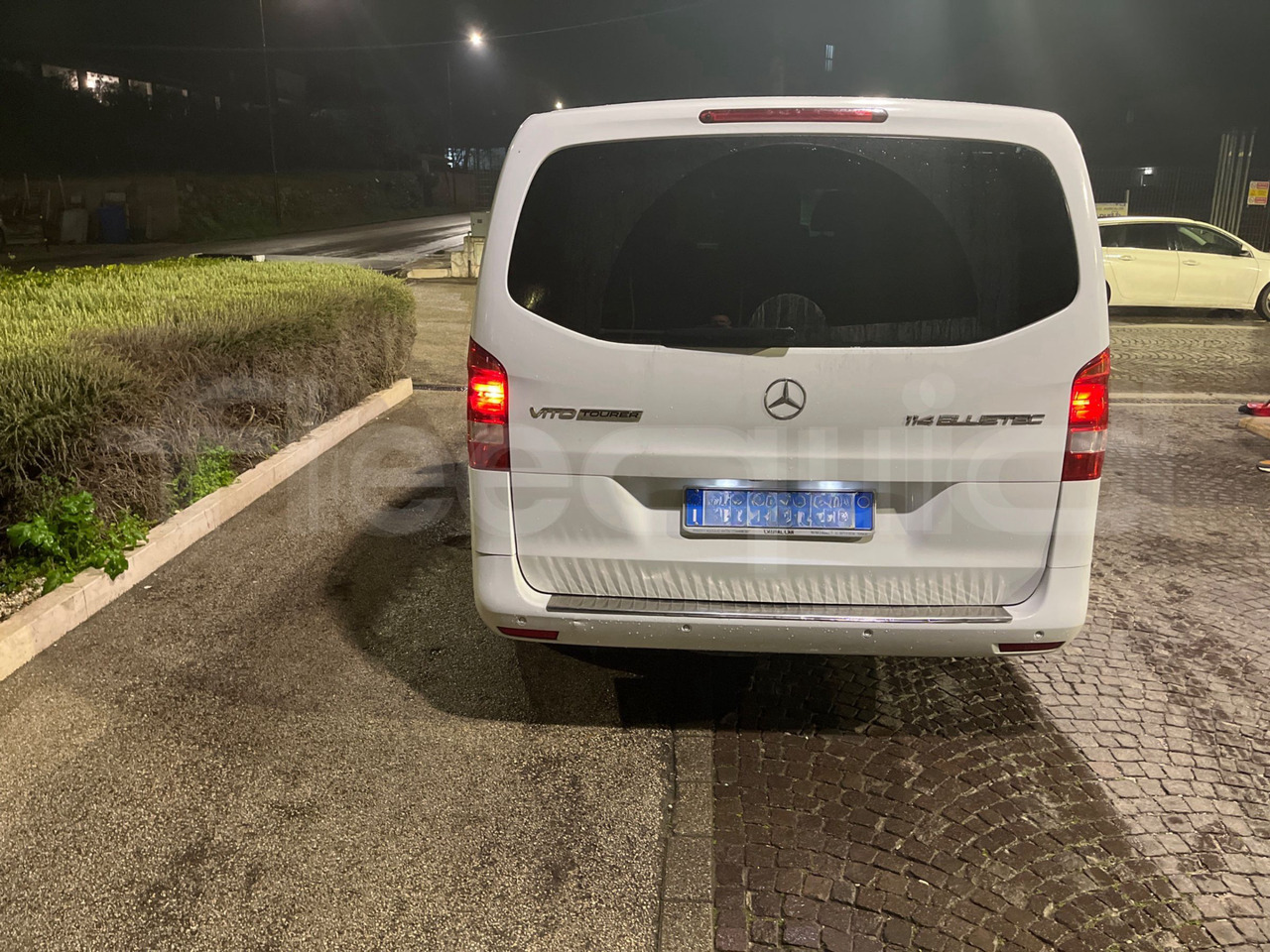 Mercedes-Benz Vito Tourer - Мікроавтобус, Пасажирський фургон: фото 5 Mercedes-Benz Vito Tourer - Мікроавтобус, Пасажирський фургон: фото 5
