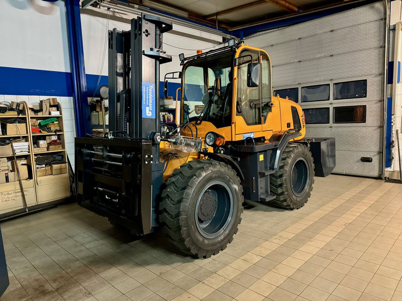 Automatic Trendelmann T 50 A Seitenschieber Hydraulisch verstellbare Gabel - Навантажувач підвищеної прохідності: фото 2 Automatic Trendelmann T 50 A Seitenschieber Hydraulisch verstellbare Gabel - Навантажувач підвищеної прохідності: фото 2