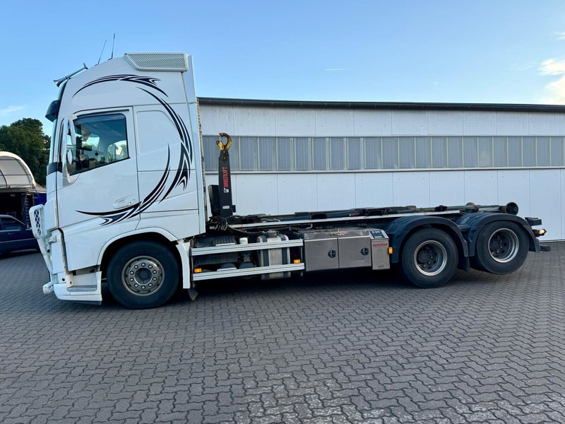 Volvo FH 540 6x4 Liftachse ARK-Hooklift-Funk-Radio-Comand Retarder - Гаковий мультиліфт вантажівка: фото 4 Volvo FH 540 6x4 Liftachse ARK-Hooklift-Funk-Radio-Comand Retarder - Гаковий мультиліфт вантажівка: фото 4