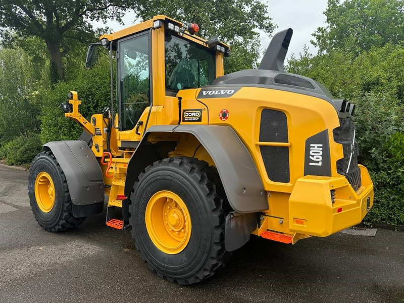 Volvo L 60 H2 - Колісний навантажувач: фото 1 Volvo L 60 H2 - Колісний навантажувач: фото 1
