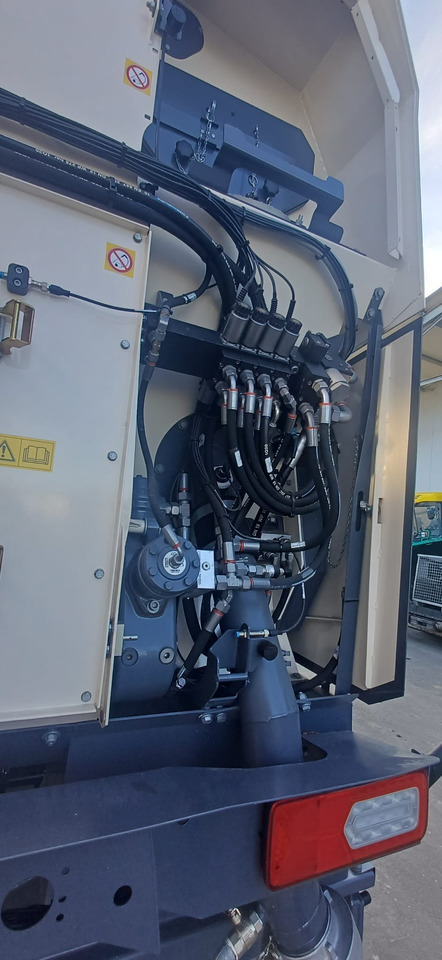 Новий Будівельна техніка STREUMASTER SW 218 TC: фото 6