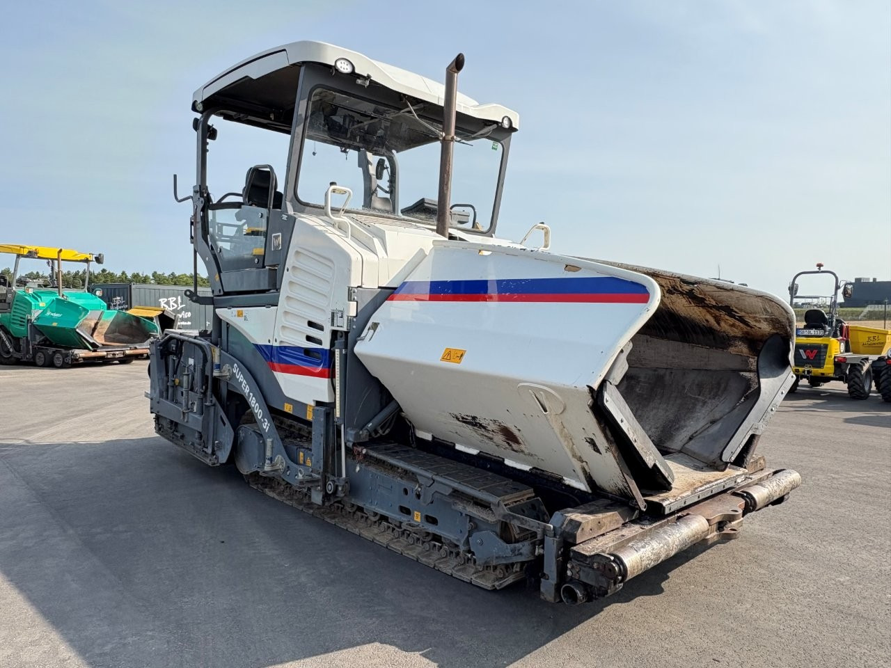 VÖGELE SUPER 1800-3i - Асфальтоукладач: фото 1 VÖGELE SUPER 1800-3i - Асфальтоукладач: фото 1