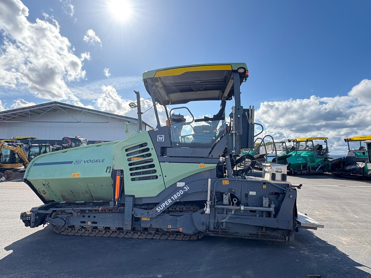 VÖGELE SUPER 1800-3i - Асфальтоукладач: фото 5 VÖGELE SUPER 1800-3i - Асфальтоукладач: фото 5