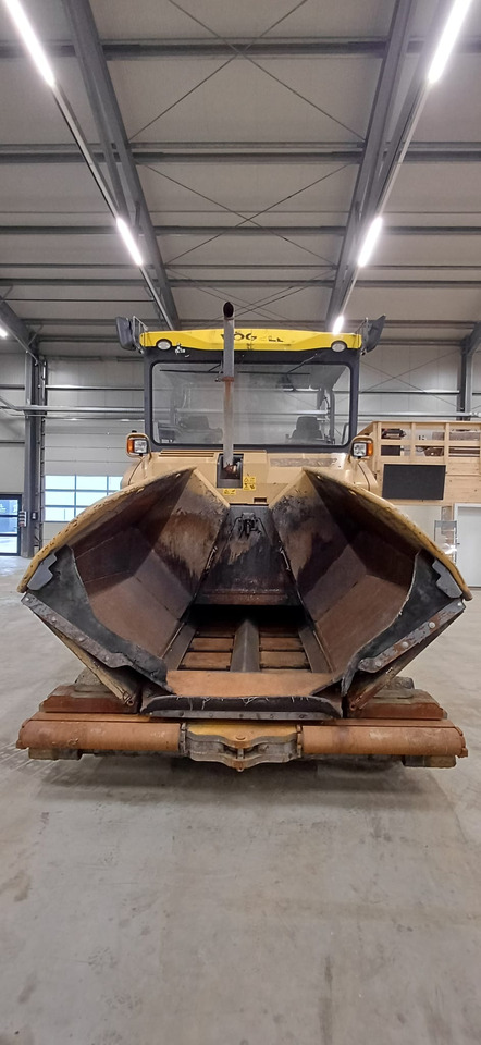 VÖGELE SUPER 1803-3i - Асфальтоукладач: фото 4 VÖGELE SUPER 1803-3i - Асфальтоукладач: фото 4