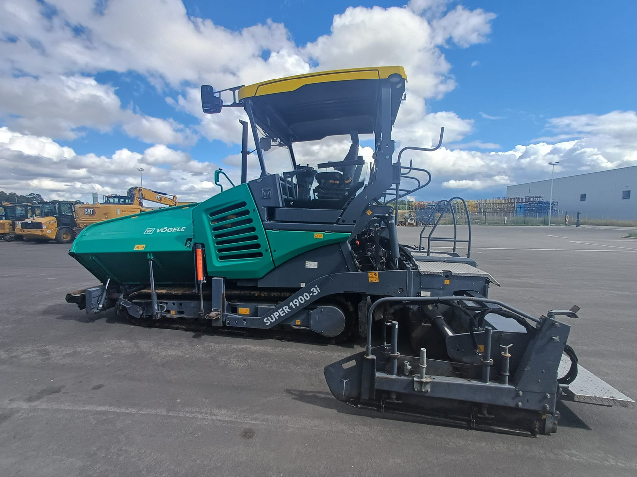 VÖGELE SUPER 1900-3i - Асфальтоукладач: фото 2 VÖGELE SUPER 1900-3i - Асфальтоукладач: фото 2