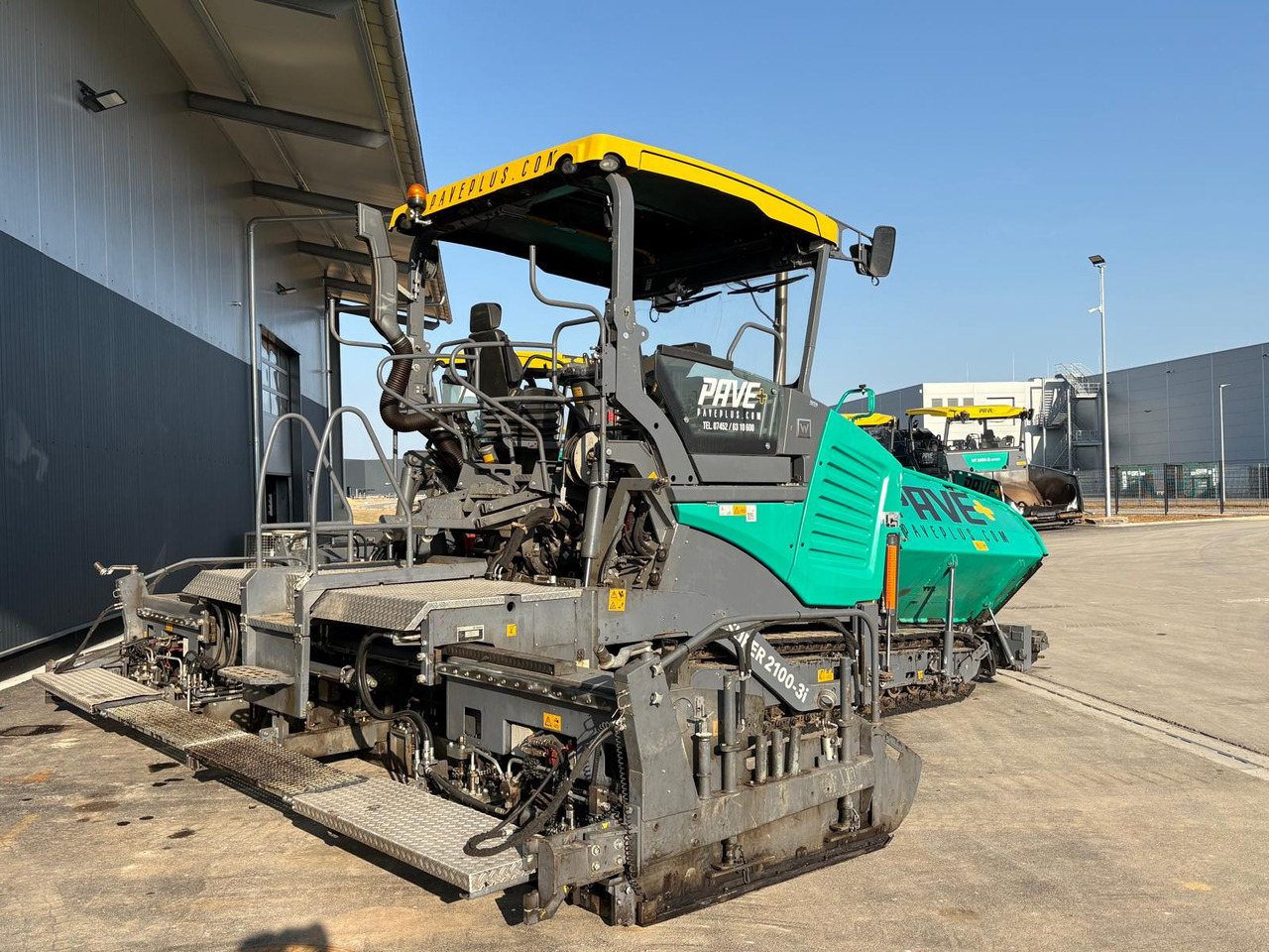 VÖGELE SUPER 2100-3i - Асфальтоукладач: фото 4 VÖGELE SUPER 2100-3i - Асфальтоукладач: фото 4