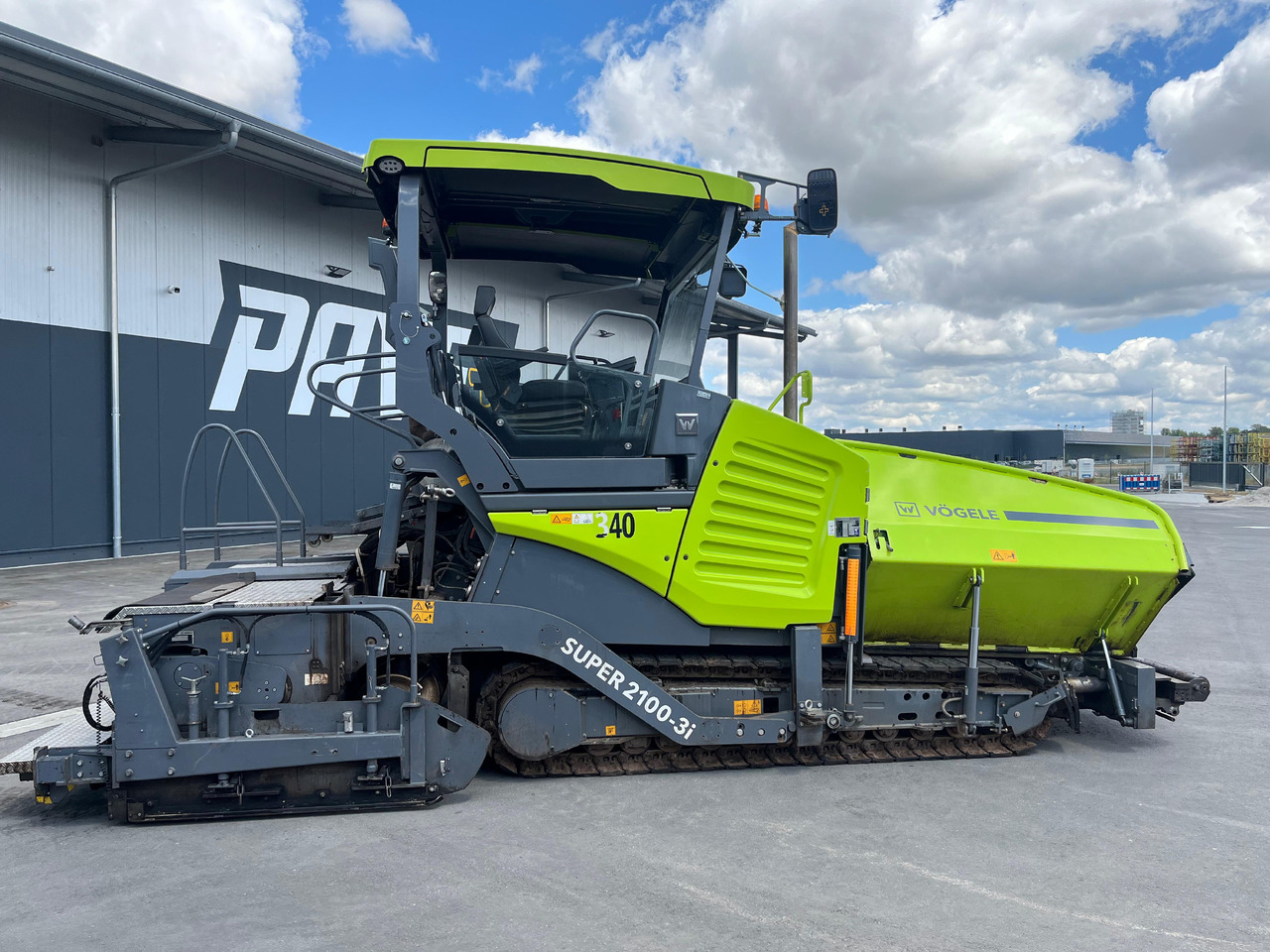 VÖGELE SUPER 2100-3i - Асфальтоукладач: фото 1 VÖGELE SUPER 2100-3i - Асфальтоукладач: фото 1