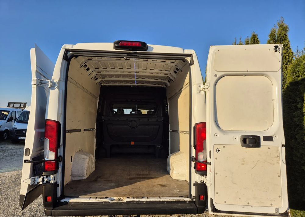Fiat Ducato 2.3 150KM Brygadówka Maxi L4h2 - Вантажопасажирський фургон: фото 4 Fiat Ducato 2.3 150KM Brygadówka Maxi L4h2 - Вантажопасажирський фургон: фото 4