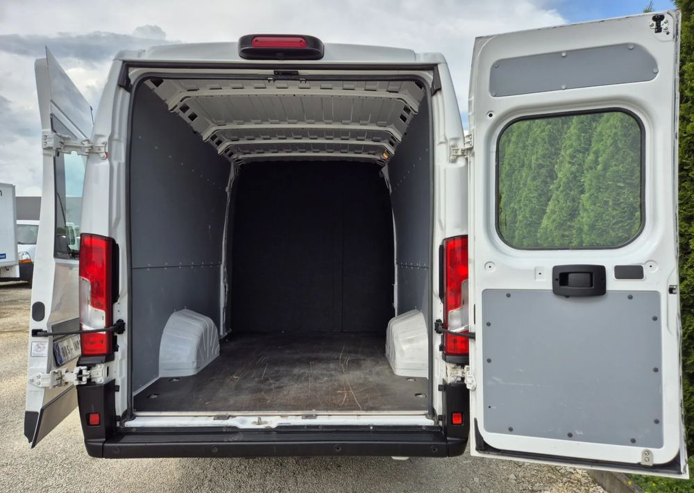 Fiat Ducato 2.3 180KM Maxi Nowa Zabudowa Dubel - Вантажопасажирський фургон: фото 4 Fiat Ducato 2.3 180KM Maxi Nowa Zabudowa Dubel - Вантажопасажирський фургон: фото 4