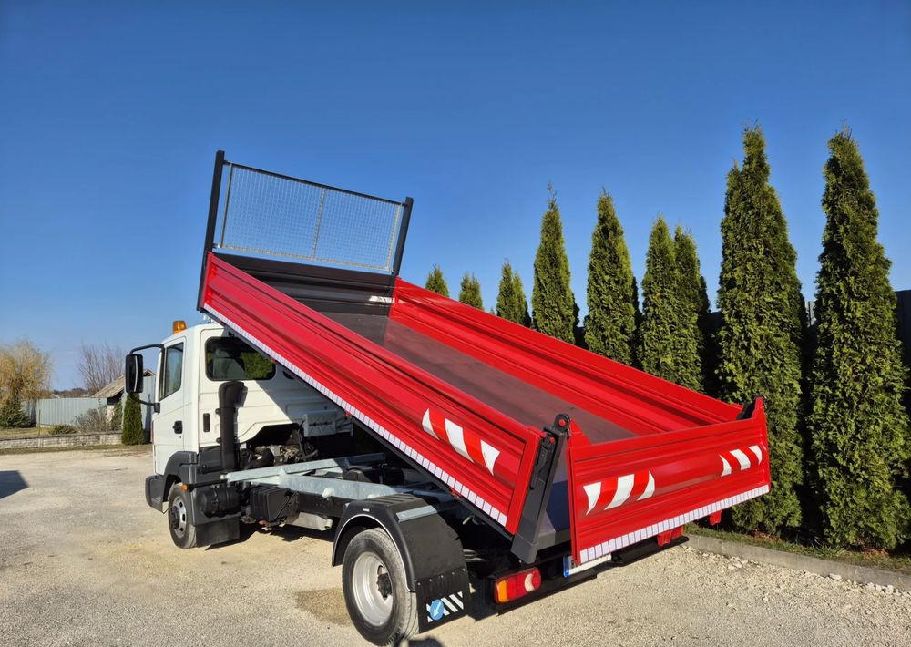 Nissan Atleon 56.13 3.0 130KM - Малотоннажний самоскид: фото 3 Nissan Atleon 56.13 3.0 130KM - Малотоннажний самоскид: фото 3