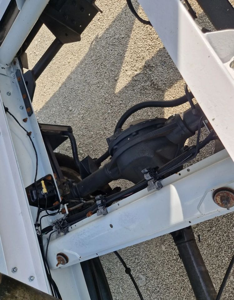 Малотоннажний самоскид Renault Mascott 3.0 DXI: фото 11 Малотоннажний самоскид Renault Mascott 3.0 DXI: фото 11