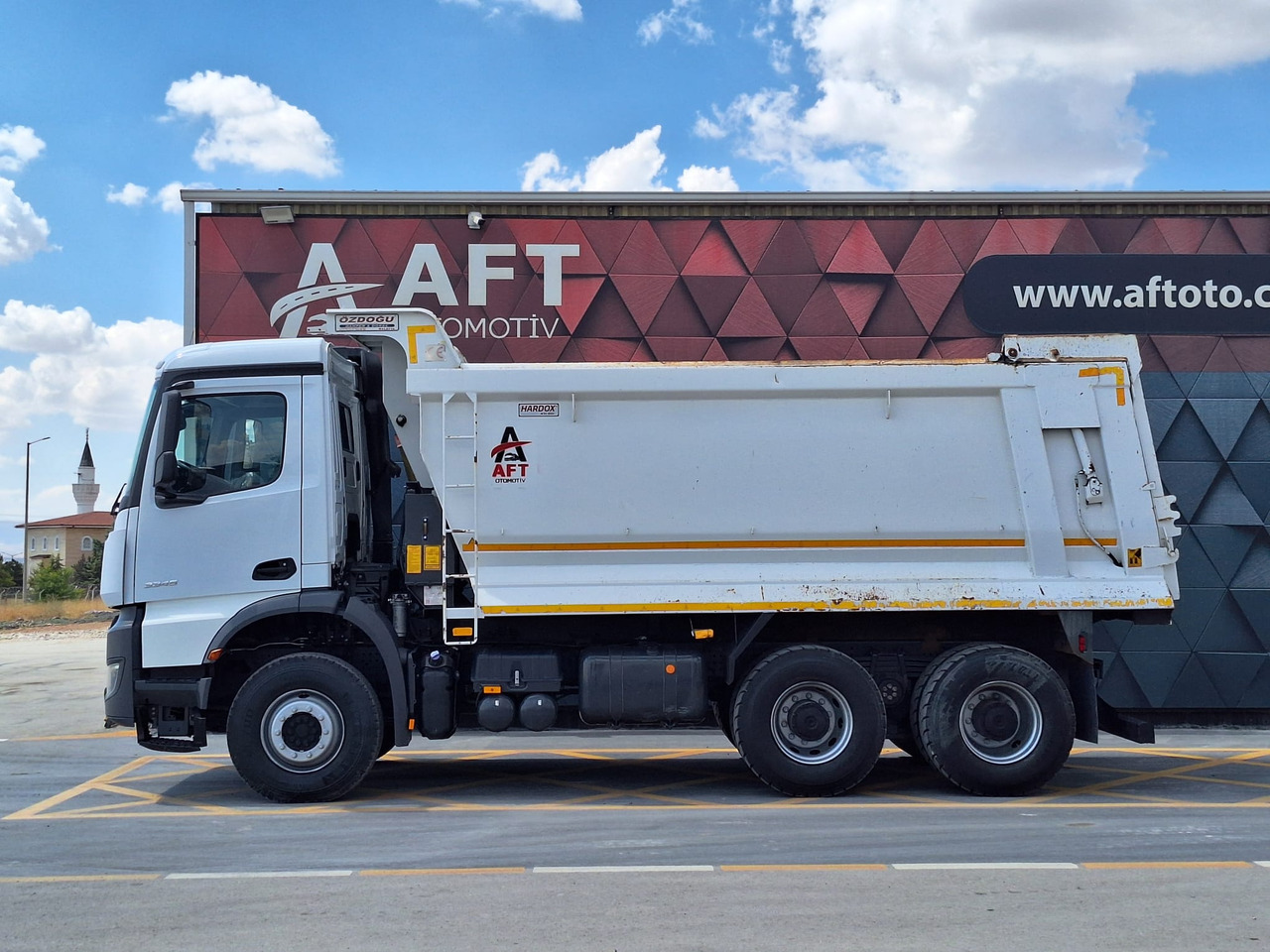 MERCEDES-BENZ AROCS 3345 - Самоскид вантажівка: фото 5 MERCEDES-BENZ AROCS 3345 - Самоскид вантажівка: фото 5
