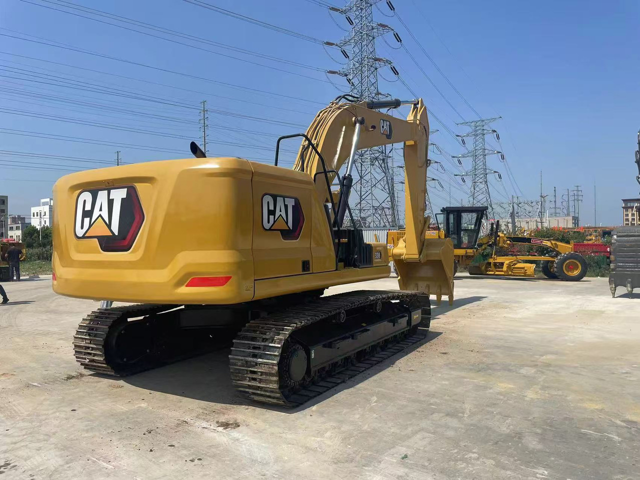 CATERPILLAR 330GC - Гусеничний екскаватор: фото 2 CATERPILLAR 330GC - Гусеничний екскаватор: фото 2