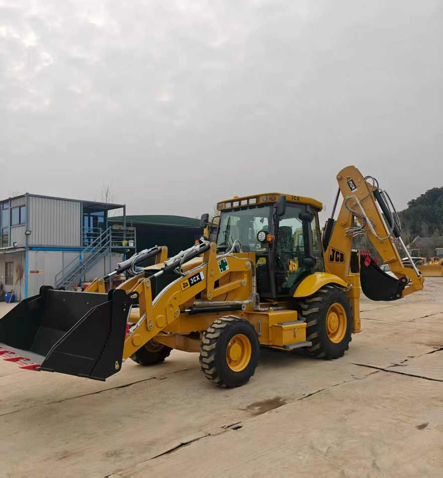 JCB 3CX - Екскаватор-навантажувач: фото 1 JCB 3CX - Екскаватор-навантажувач: фото 1