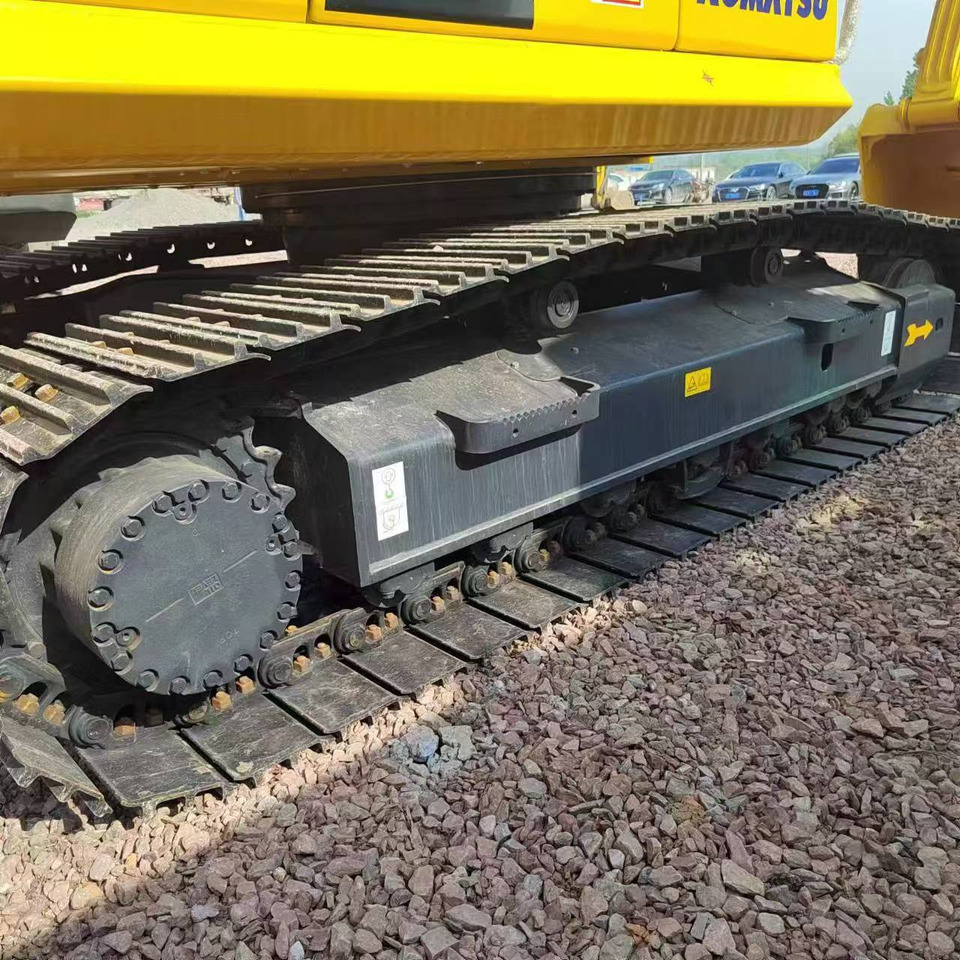 KOMATSU pc200-8N1 used japan brand crawler excavator - Гусеничний екскаватор: фото 5 KOMATSU pc200-8N1 used japan brand crawler excavator - Гусеничний екскаватор: фото 5