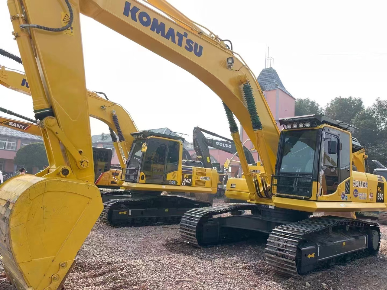 KOMATSU pc350-8 - Гусеничний екскаватор: фото 4 KOMATSU pc350-8 - Гусеничний екскаватор: фото 4