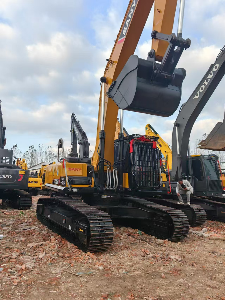 SANY SY335c excavator famous china brand used good condition - Гусеничний екскаватор: фото 5 SANY SY335c excavator famous china brand used good condition - Гусеничний екскаватор: фото 5