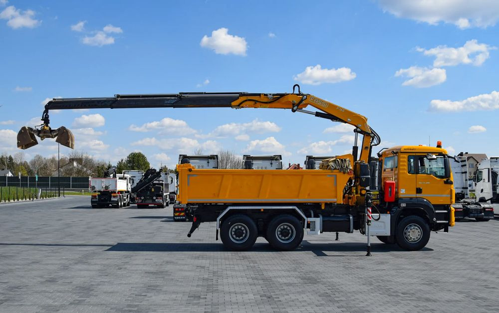 MAN TGS 26.400 / 6x4 / EURO 6 / UDT / HDS FASSI 165 / WYSUW x3 / ROTATOR / CHWYTAK / STEROWANIE RADIOWE / WZMOCNIONA RAMA / WYWROTKA / HYDROBURTA / AUTOMAT / 2017 / NOWE OPONY - 100% / NISKI PRZEBIEG  - Інша техніка: фото 4 MAN TGS 26.400 / 6x4 / EURO 6 / UDT / HDS FASSI 165 / WYSUW x3 / ROTATOR / CHWYTAK / STEROWANIE RADIOWE / WZMOCNIONA RAMA / WYWROTKA / HYDROBURTA / AUTOMAT / 2017 / NOWE OPONY - 100% / NISKI PRZEBIEG  - Інша техніка: фото 4