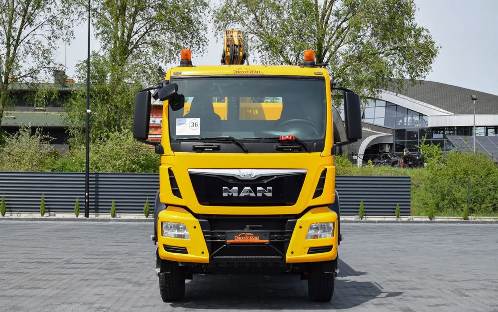 MAN TGS 26.400 / 6x4 / EURO 6 / UDT / HDS FASSI 165 / WYSUW x3 / ROTATOR / CHWYTAK / STEROWANIE RADIOWE / WZMOCNIONA RAMA / WYWROTKA / HYDROBURTA / AUTOMAT / 2017 / NOWE OPONY - 100% / NISKI PRZEBIEG - Самоскид вантажівка: фото 2 MAN TGS 26.400 / 6x4 / EURO 6 / UDT / HDS FASSI 165 / WYSUW x3 / ROTATOR / CHWYTAK / STEROWANIE RADIOWE / WZMOCNIONA RAMA / WYWROTKA / HYDROBURTA / AUTOMAT / 2017 / NOWE OPONY - 100% / NISKI PRZEBIEG - Самоскид вантажівка: фото 2