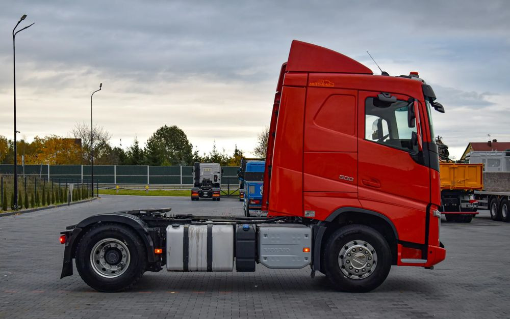 Volvo FH500 / NISKA KABINA / HYDRAULIKA / EURO 6 / ACC / LEDY / ALUFELGI / SERWISOWANY / SPROWADZONY - Тягач: фото 4 Volvo FH500 / NISKA KABINA / HYDRAULIKA / EURO 6 / ACC / LEDY / ALUFELGI / SERWISOWANY / SPROWADZONY - Тягач: фото 4
