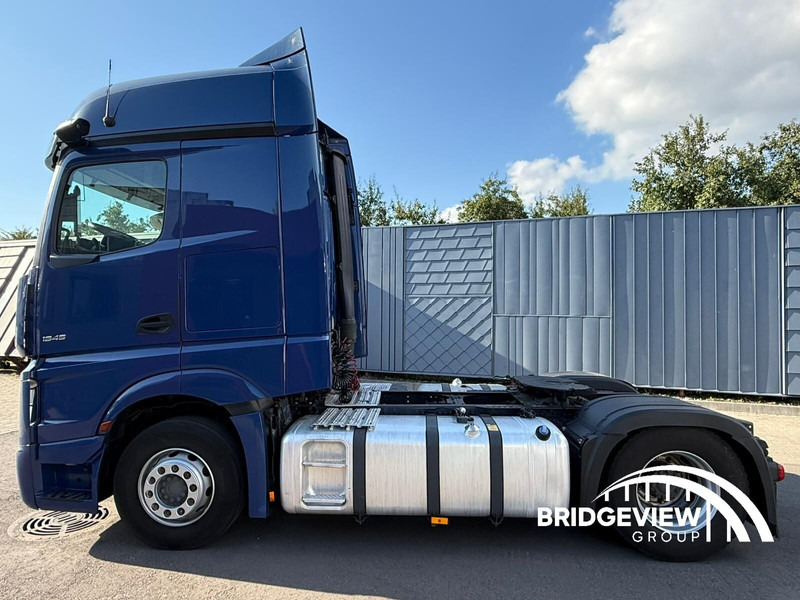 Mercedes-Benz Actros 1845 - Тягач: фото 4 Mercedes-Benz Actros 1845 - Тягач: фото 4