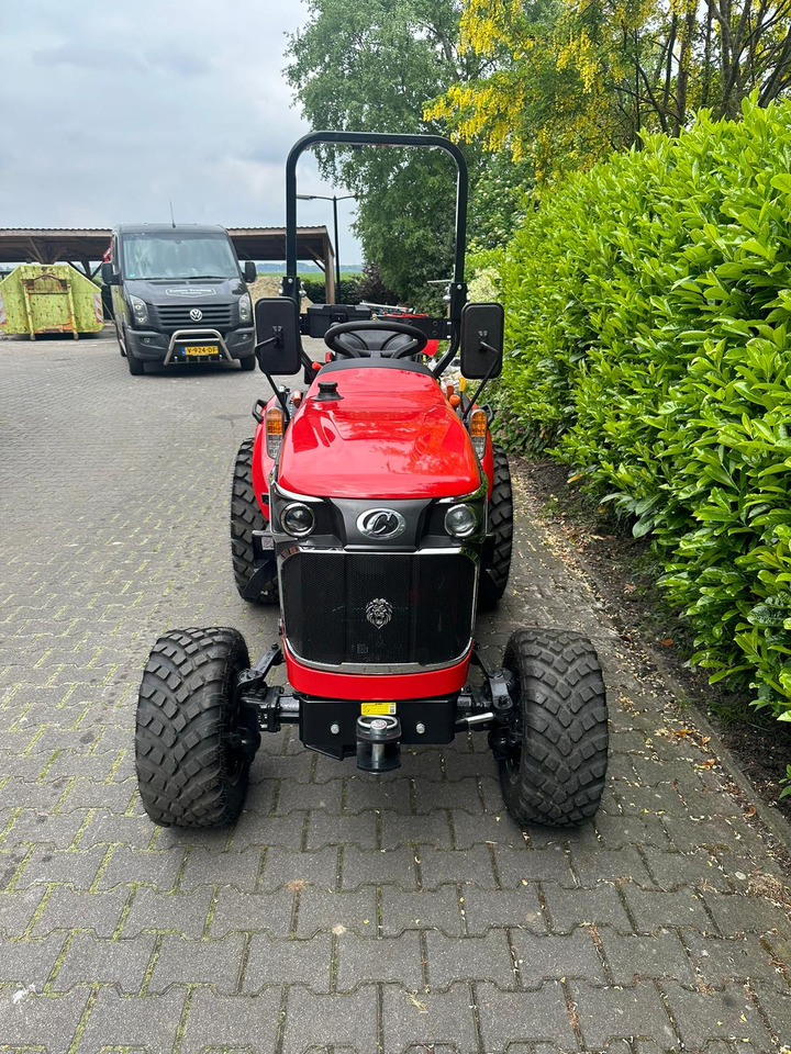 Captain Captain D223 - Мінітрактор: фото 3 Captain Captain D223 - Мінітрактор: фото 3