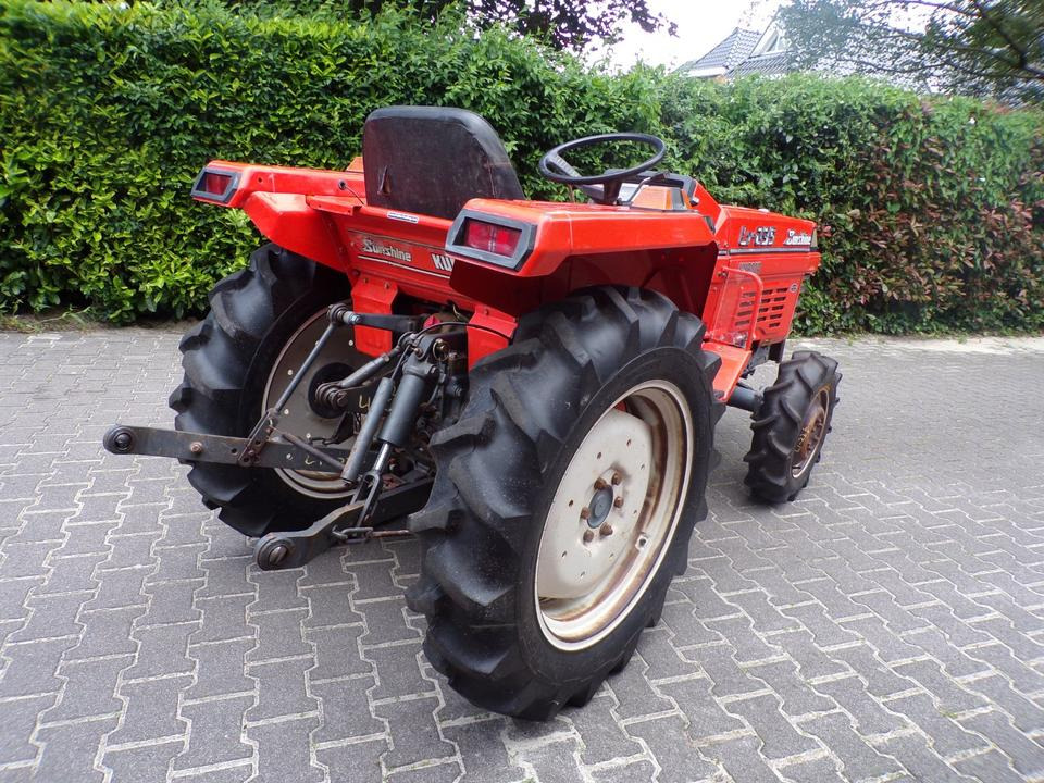 Kleintrakltor Kubota L1-235 - Мінітрактор: фото 4 Kleintrakltor Kubota L1-235 - Мінітрактор: фото 4