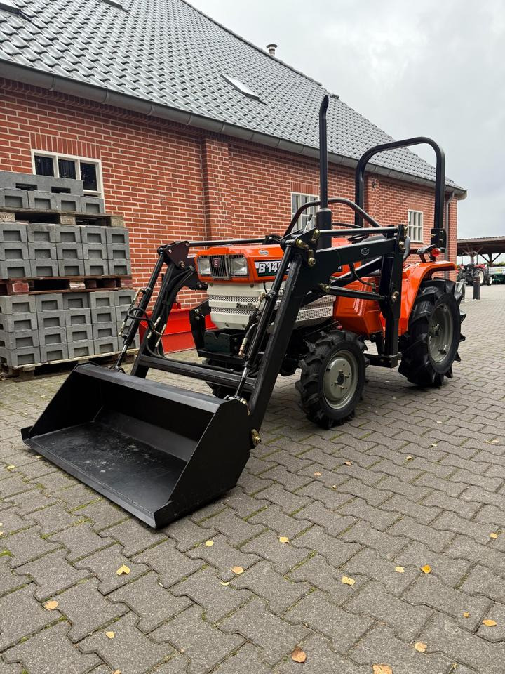 Kleintrakor Kubota B1402DT mit Frontlader ab 125 € pro Monat. - Мінітрактор: фото 1 Kleintrakor Kubota B1402DT mit Frontlader ab 125 € pro Monat. - Мінітрактор: фото 1