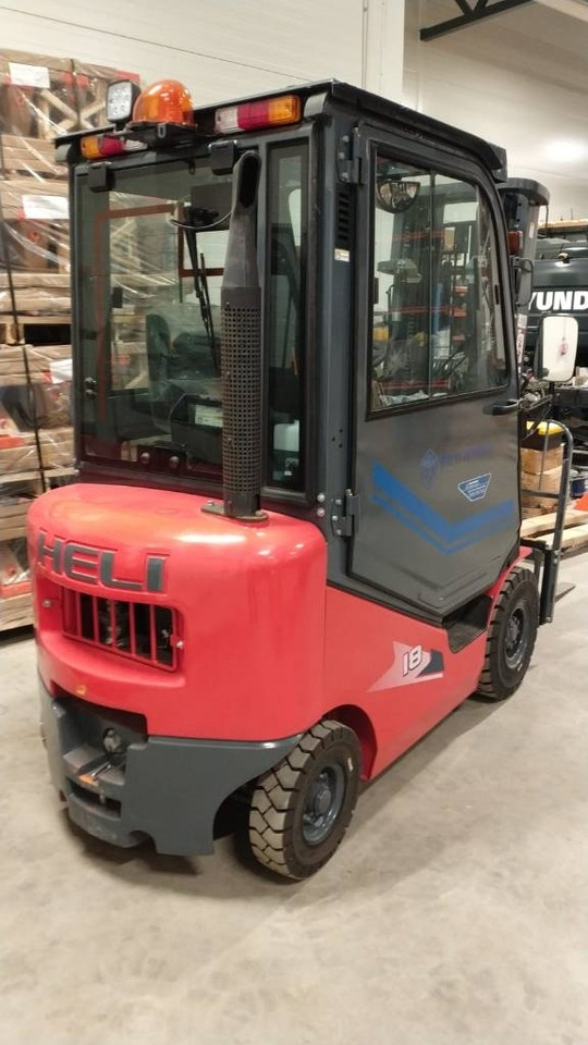 HELI CPCD18-XC26H - Навантажувач вилковий: фото 3 HELI CPCD18-XC26H - Навантажувач вилковий: фото 3