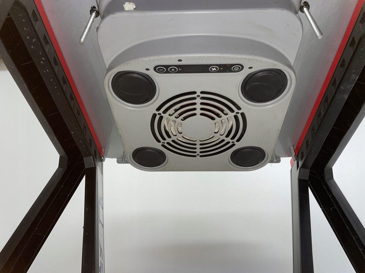 KLIMATYZACJA POSTOJOWA WAECO CA800 MAN SCANIA VOLVO DAF CA-0800-DC - Компресор кондиціонера в категорії Вантажівки: фото 5 KLIMATYZACJA POSTOJOWA WAECO CA800 MAN SCANIA VOLVO DAF CA-0800-DC - Компресор кондиціонера в категорії Вантажівки: фото 5