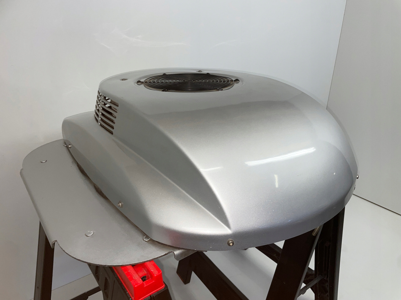 KLIMATYZACJA POSTOJOWA WAECO CA800 MAN SCANIA VOLVO DAF CA-0800-DC - Компресор кондиціонера в категорії Вантажівки: фото 3 KLIMATYZACJA POSTOJOWA WAECO CA800 MAN SCANIA VOLVO DAF CA-0800-DC - Компресор кондиціонера в категорії Вантажівки: фото 3