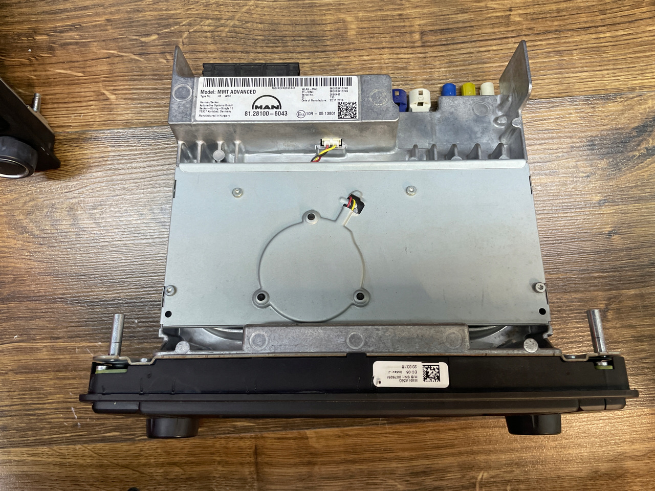 RADIO NAWIGACJA MAN TGS TGX EURO 6 81281006043 - Навігаційна система в категорії Вантажівки: фото 5 RADIO NAWIGACJA MAN TGS TGX EURO 6 81281006043 - Навігаційна система в категорії Вантажівки: фото 5