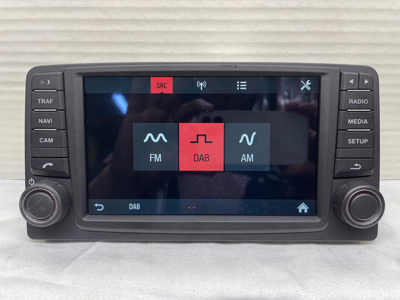 RADIO NAWIGACJA MAN TGS TGX EURO 6 81281006043 WYMIENIONY WYŚWIETLACZ - Навігаційна система в категорії Вантажівки: фото 1 RADIO NAWIGACJA MAN TGS TGX EURO 6 81281006043 WYMIENIONY WYŚWIETLACZ - Навігаційна система в категорії Вантажівки: фото 1