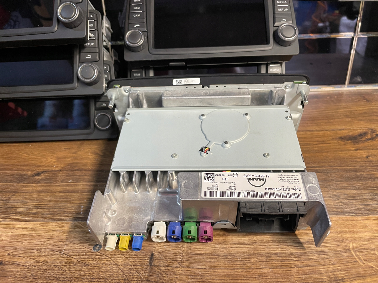 RADIO NAWIGACJA MAN TGS TGX EURO 6 81281006043 WYMIENIONY WYŚWIETLACZ - Навігаційна система в категорії Вантажівки: фото 5 RADIO NAWIGACJA MAN TGS TGX EURO 6 81281006043 WYMIENIONY WYŚWIETLACZ - Навігаційна система в категорії Вантажівки: фото 5