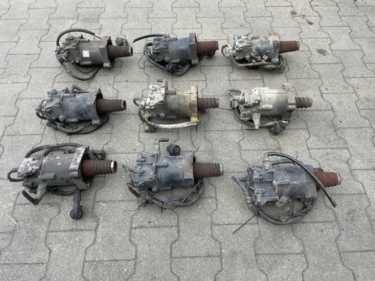 WYSPRZĘGLIK SKRZYNI MAN TGX TGS TGA AUTOMAT K013727 - Циліндр зчеплення в категорії Вантажівки: фото 5 WYSPRZĘGLIK SKRZYNI MAN TGX TGS TGA AUTOMAT K013727 - Циліндр зчеплення в категорії Вантажівки: фото 5