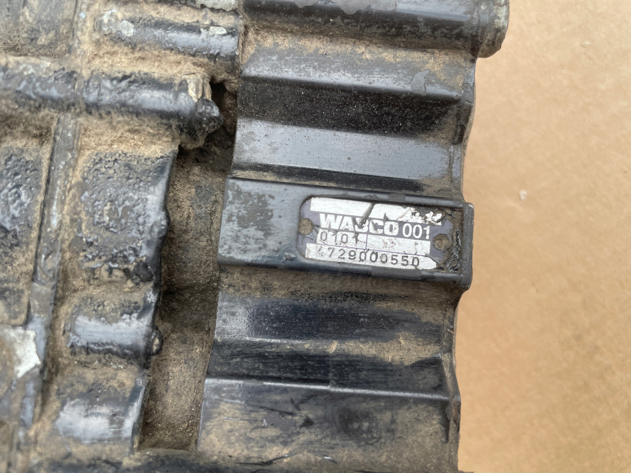 ZAWÓR PODUSZEK ECAS MAN TGA TGX TGS 4729000550 - Повітряна підвіска в категорії Вантажівки: фото 3 ZAWÓR PODUSZEK ECAS MAN TGA TGX TGS 4729000550 - Повітряна підвіска в категорії Вантажівки: фото 3