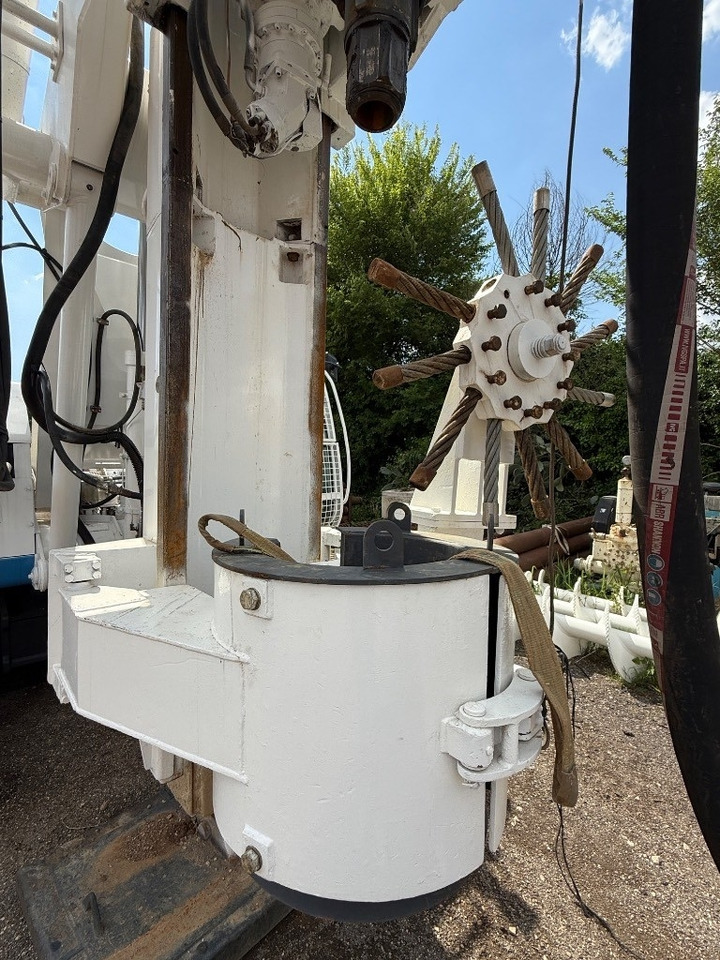 Soilmec R 210 - Палебійна установка: фото 3 Soilmec R 210 - Палебійна установка: фото 3