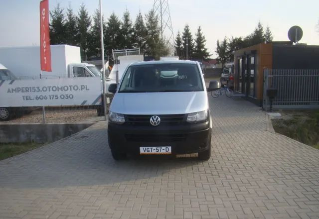 Volkswagen TRANSPORTER T 5 2.0TDI 100%PRZEBIEG - Суцільнометалевий фургон: фото 3 Volkswagen TRANSPORTER T 5 2.0TDI 100%PRZEBIEG - Суцільнометалевий фургон: фото 3