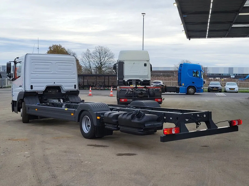 Mercedes-Benz Atego 816 Automatic Clima Cruise PTO LED Euro6 - Тросовий мультиліфт: фото 3 Mercedes-Benz Atego 816 Automatic Clima Cruise PTO LED Euro6 - Тросовий мультиліфт: фото 3