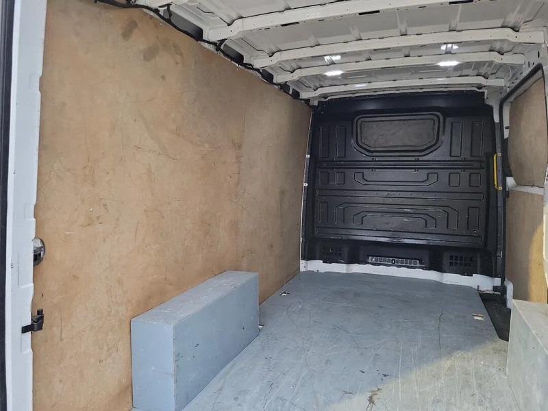 Volkswagen Crafter Crafter - Легковий фургон: фото 4 Volkswagen Crafter Crafter - Легковий фургон: фото 4