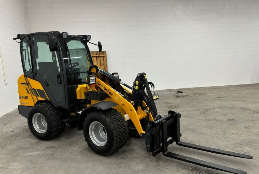 Schäffer 2430 HD - Компактний фронтальний навантажувач: фото 2 Schäffer 2430 HD - Компактний фронтальний навантажувач: фото 2