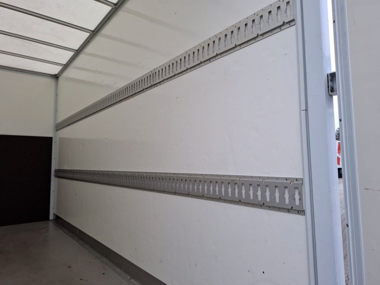 Iveco 35-160P/A8, Klima, HiMatik, LED, Luft, - Фургон з закритим кузовом: фото 5 Iveco 35-160P/A8, Klima, HiMatik, LED, Luft, - Фургон з закритим кузовом: фото 5
