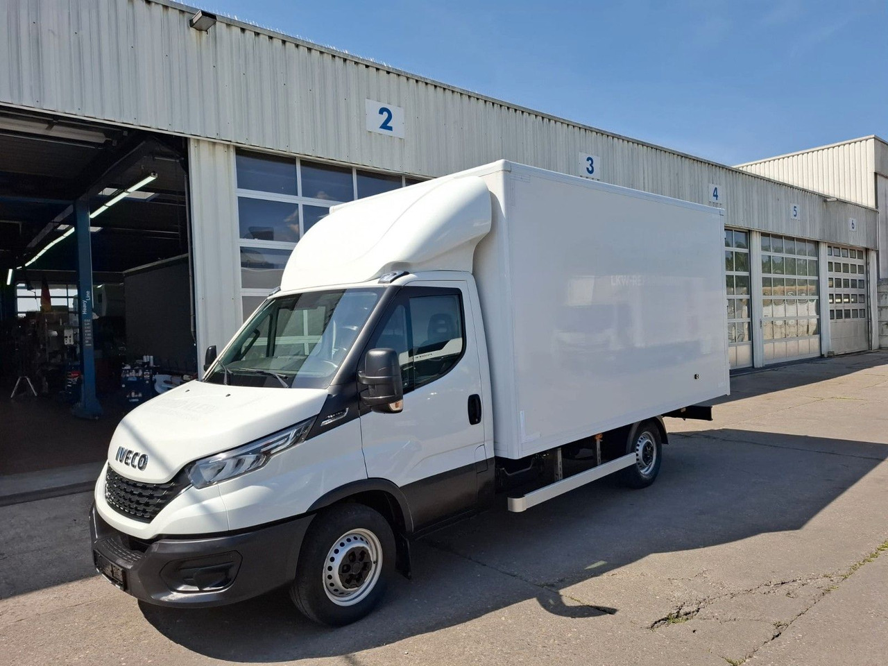 Iveco 35-160P/A8, Klima, HiMatik, LED, Luft, - Фургон з закритим кузовом: фото 1 Iveco 35-160P/A8, Klima, HiMatik, LED, Luft, - Фургон з закритим кузовом: фото 1