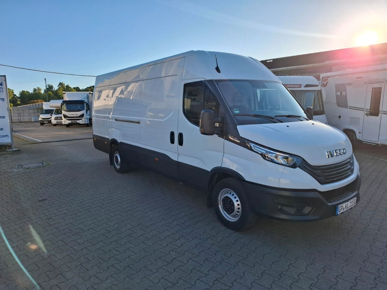 Iveco 35-160V/P, Luftfed., KLima, HiMatic, DAB,. - Суцільнометалевий фургон: фото 3 Iveco 35-160V/P, Luftfed., KLima, HiMatic, DAB,. - Суцільнометалевий фургон: фото 3