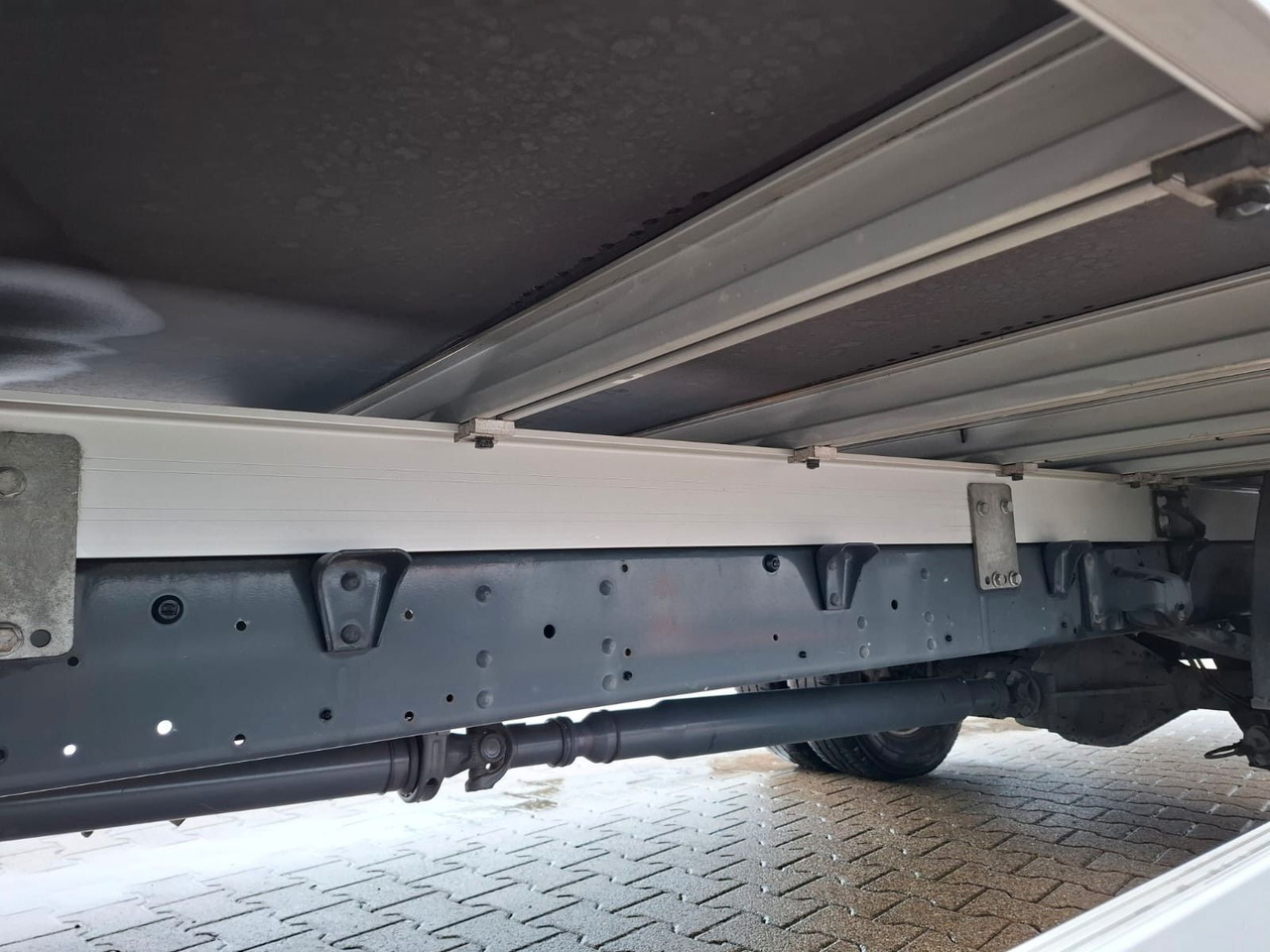Iveco 72-210A8/P, Klima, Luft, HiMatik, LBW, RFK, - Тентований фургон: фото 5 Iveco 72-210A8/P, Klima, Luft, HiMatik, LBW, RFK, - Тентований фургон: фото 5