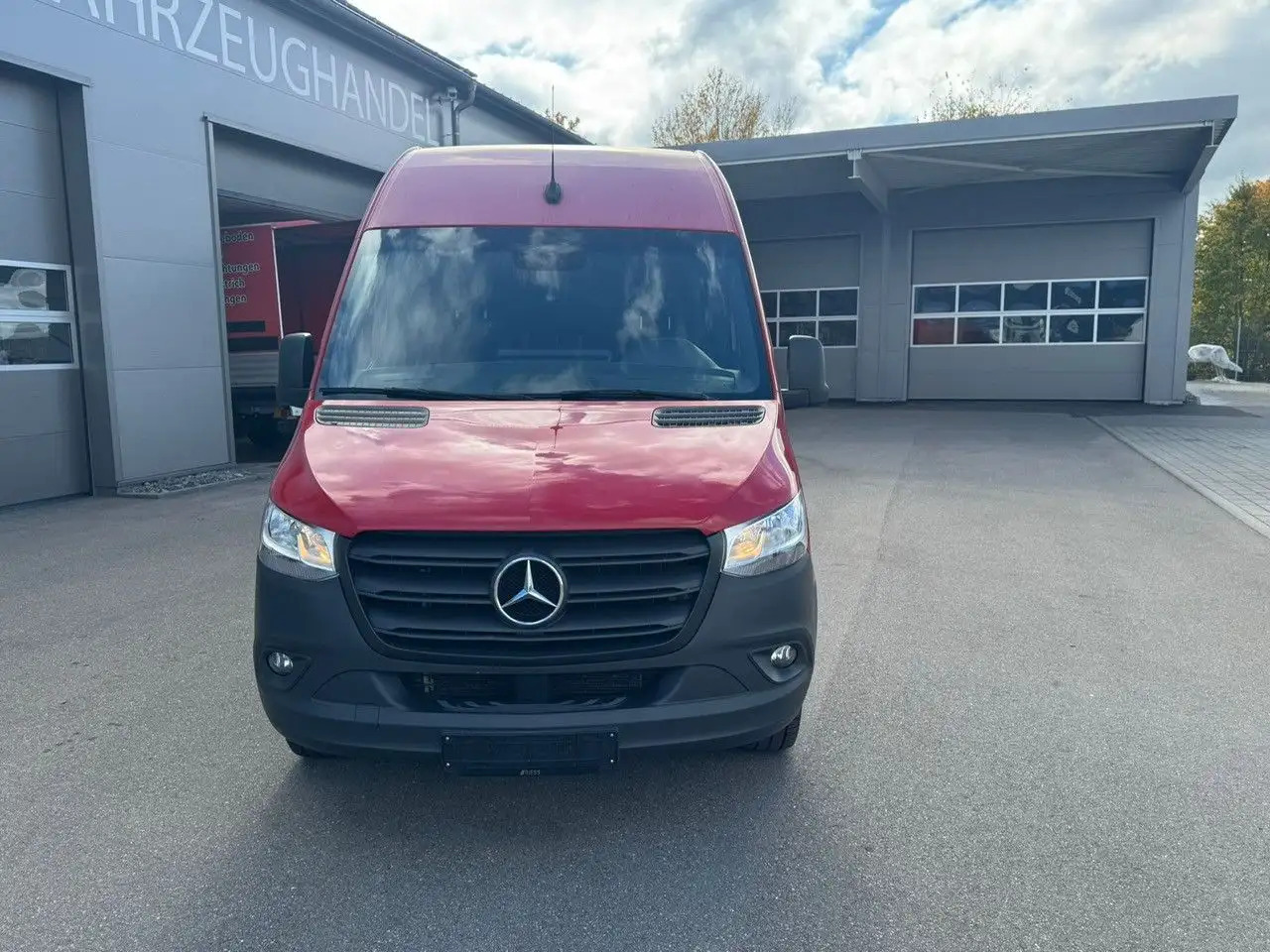 Mercedes-Benz Sprinter 317 CDI Maxi Lang Mixto AHK 3,5t MBUX - Суцільнометалевий фургон, Вантажопасажирський фургон: фото 2 Mercedes-Benz Sprinter 317 CDI Maxi Lang Mixto AHK 3,5t MBUX - Суцільнометалевий фургон, Вантажопасажирський фургон: фото 2