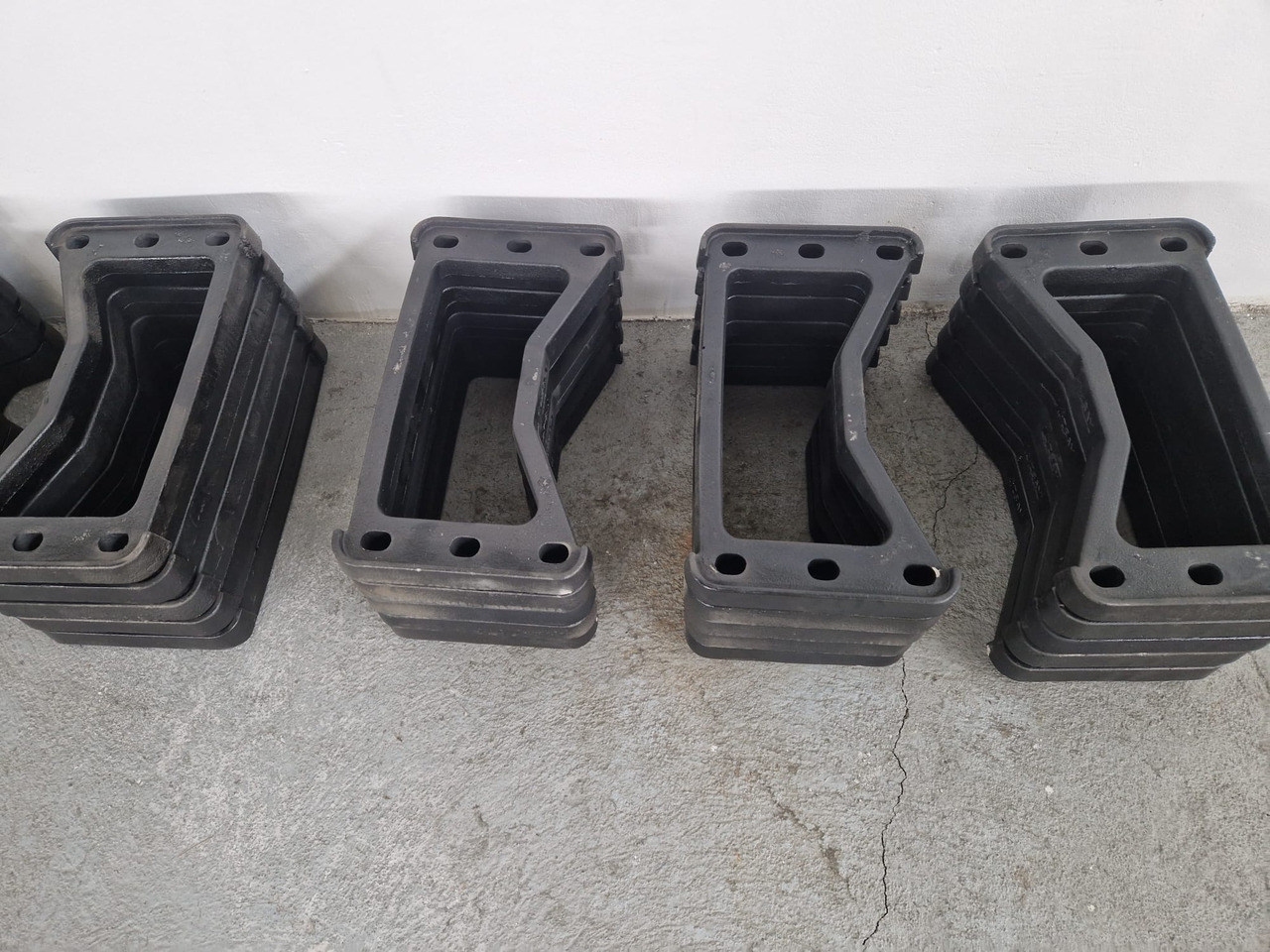 Cardane Camion SET INALTATOR CUPLA - Сідло в категорії Самоскиди вантажівки: фото 1 Cardane Camion SET INALTATOR CUPLA - Сідло в категорії Самоскиди вантажівки: фото 1