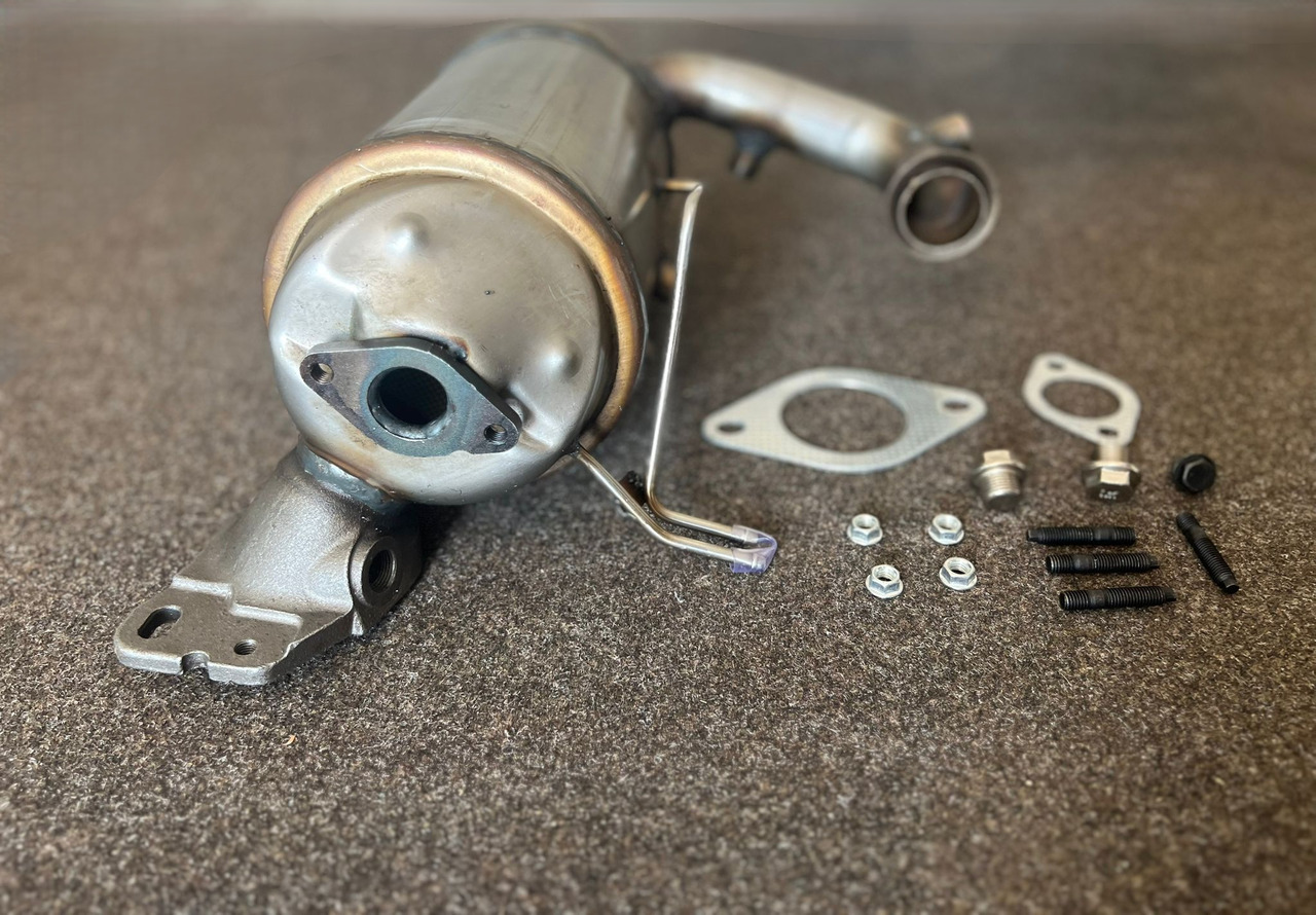 Nowy DPF Renault Scenic III - Вихлопна система в категорії Вантажівки: фото 2 Nowy DPF Renault Scenic III - Вихлопна система в категорії Вантажівки: фото 2