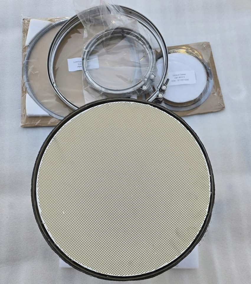 Nowy Wkład DPF MAN TGX Euro 6 + Zestaw uszczelek - Вихлопна система в категорії Вантажівки: фото 3 Nowy Wkład DPF MAN TGX Euro 6 + Zestaw uszczelek - Вихлопна система в категорії Вантажівки: фото 3