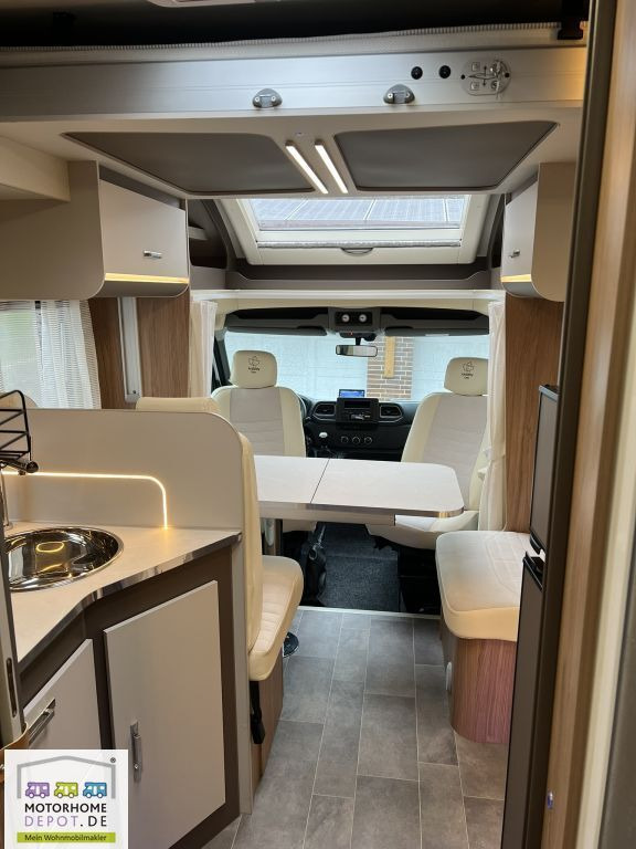 Ahorn Alaska TD Plus Aufl. 4to & Luftfed. & Hubbett - Напівінтегрований автобудинок: фото 3 Ahorn Alaska TD Plus Aufl. 4to & Luftfed. & Hubbett - Напівінтегрований автобудинок: фото 3